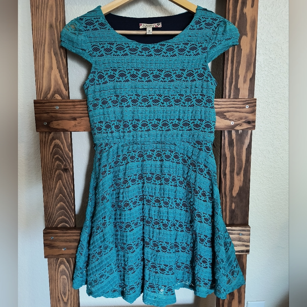 Speechless Lacey Dress Girls 14